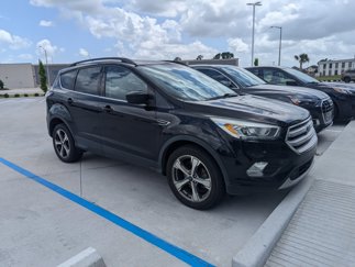Used 2017 Ford Escape SE w/ SE Leather Comfort Package image 1