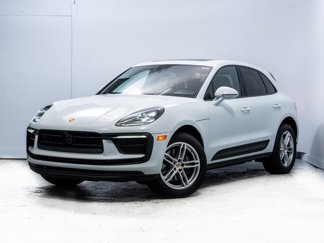 Certified 2025 Porsche Macan image 1