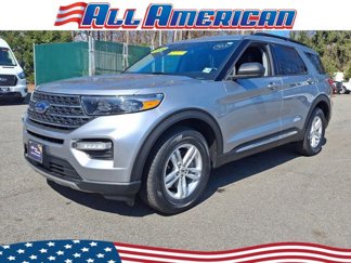 Certified 2022 Ford Explorer XLT w/ Equipment Group 202A image 1