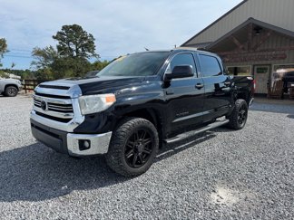 Used 2017 Toyota Tundra SR5 image 1