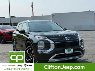 Used 2022 Mitsubishi Outlander SEL image 1