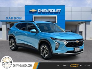 Used 2025 Chevrolet Trax LT w/ Driver Confidence Package image 1