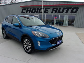 Used 2020 Ford Escape Titanium image 1