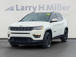 Used 2019 Jeep Compass Altitude image 1
