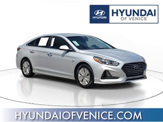 Used 2018 Hyundai Sonata SE image 1