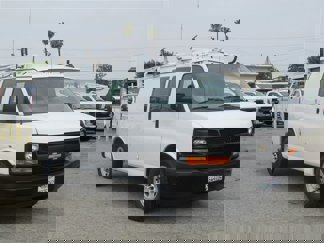 Used 2017 Chevrolet Express 2500 image 1