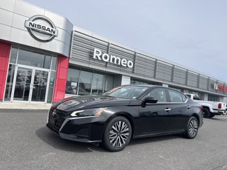 Certified 2023 Nissan Altima 2.5 SV image 1