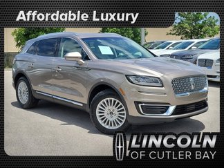 Used 2019 Lincoln Nautilus FWD image 1