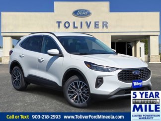 New 2025 Ford Escape SE image 1