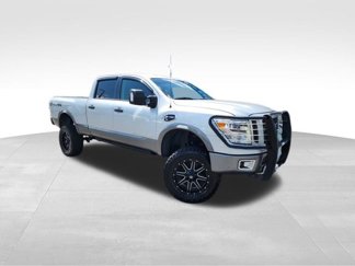 Used 2017 Nissan Titan PRO-4X image 1