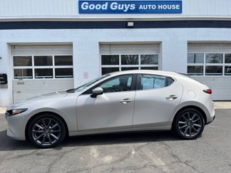 Used 2022 MAZDA MAZDA3 s image 1