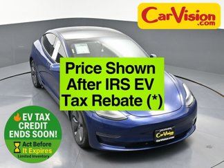 Used 2022 Tesla Model 3 Standard Range image 1