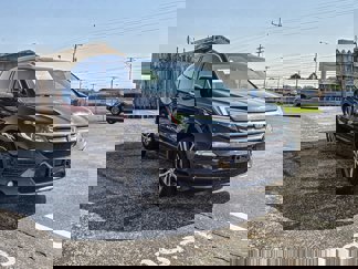 Used 2017 Honda Pilot Touring image 1