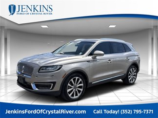 Used 2019 Lincoln Nautilus Select w/ Class II Trailer Tow Package image 1