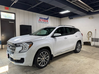 Certified 2022 GMC Terrain Denali w/ Denali Premium Package image 1