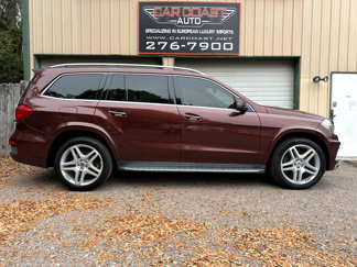 Used 2013 Mercedes-Benz GL 550 4MATIC image 1