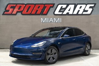Used 2018 Tesla Model 3 image 1