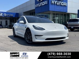 Used 2021 Tesla Model 3 Long Range image 1