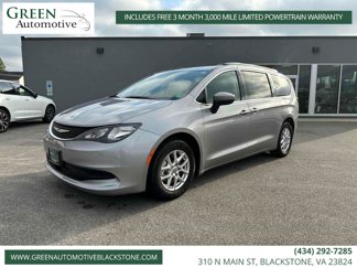 Used 2021 Chrysler Voyager Lxi image 1