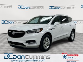 Used 2020 Buick Enclave Essence image 1