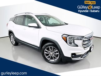 Used 2022 GMC Terrain SLT image 1