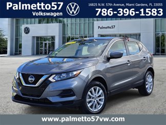 Used 2022 Nissan Rogue Sport S image 1