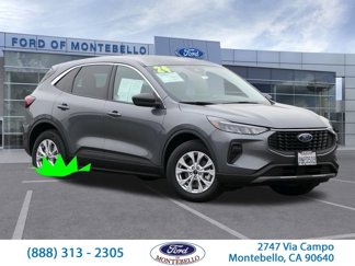 Used 2024 Ford Escape Active w/ Cold Weather Package image 1