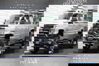 Used 2005 Chevrolet Silverado 2500 LT w/ Heavy-Duty Power Package image 1