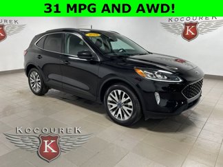 Used 2022 Ford Escape Titanium image 1