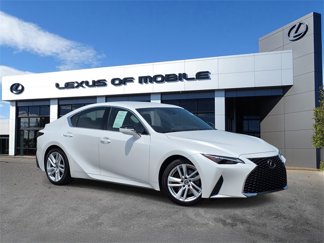 Used 2022 Lexus IS 300 image 1