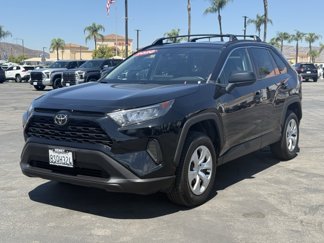 Used 2020 Toyota RAV4 LE w/ Carpet Mat Package image 1