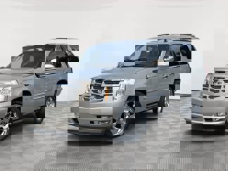 Used 2010 Cadillac Escalade Premium image 1