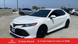 Used 2020 Toyota Camry LE image 1