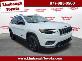 Used 2023 Jeep Cherokee Altitude Lux image 1