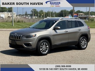 Used 2019 Jeep Cherokee Latitude Plus image 1