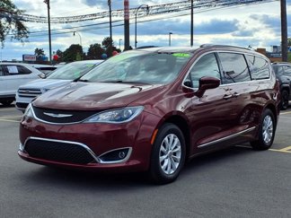 Used 2018 Chrysler Pacifica Touring-L Plus video 1