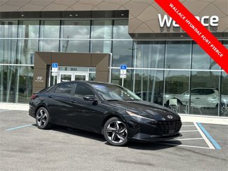 Used 2023 Hyundai Elantra SEL w/ Convenience Package image 1