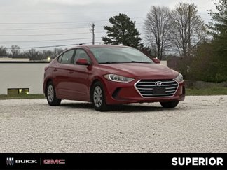 Used 2017 Hyundai Elantra SE image 1