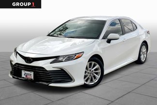 Used 2023 Toyota Camry LE image 1
