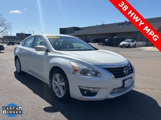 Used 2015 Nissan Altima 2.5 SV image 1