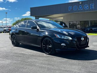 Used 2022 Nissan Altima 2.5 SR w/ Midnight Edition Package image 1