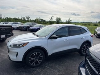 Used 2021 Ford Escape SE w/ SE Sport Appearance Package image 1
