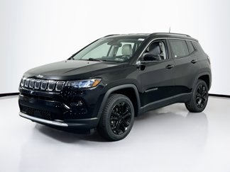 Used 2022 Jeep Compass Limited image 1