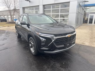 New 2025 Chevrolet Trax LT w/ Driver Confidence Package image 1