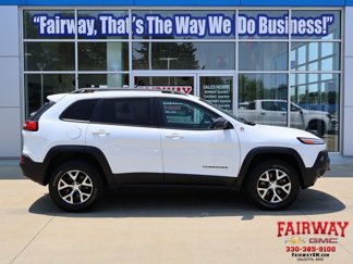 Used 2017 Jeep Cherokee Trailhawk image 1