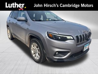 Used 2019 Jeep Cherokee Latitude w/ Cold Weather Group image 1