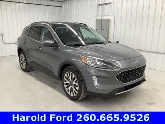 Used 2022 Ford Escape Titanium image 1