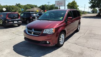 Used 2019 Dodge Grand Caravan SXT image 1