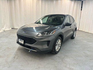 Used 2022 Ford Escape SE image 1