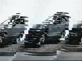 Certified 2021 Porsche Macan S image 1